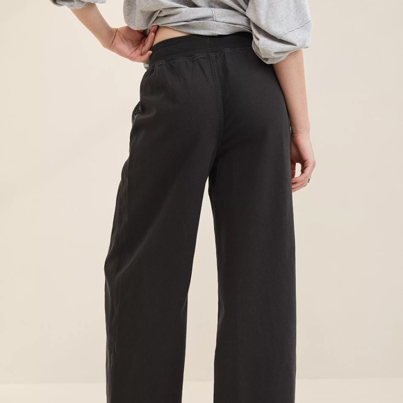 Aerie Black Wide Leg Pants - Picture 4 of 15